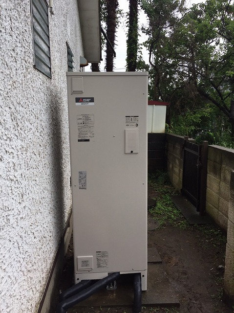 三菱電気温水器から 三菱電気温水器 SRG-376G 370Lへ入替え　埼玉県越谷市