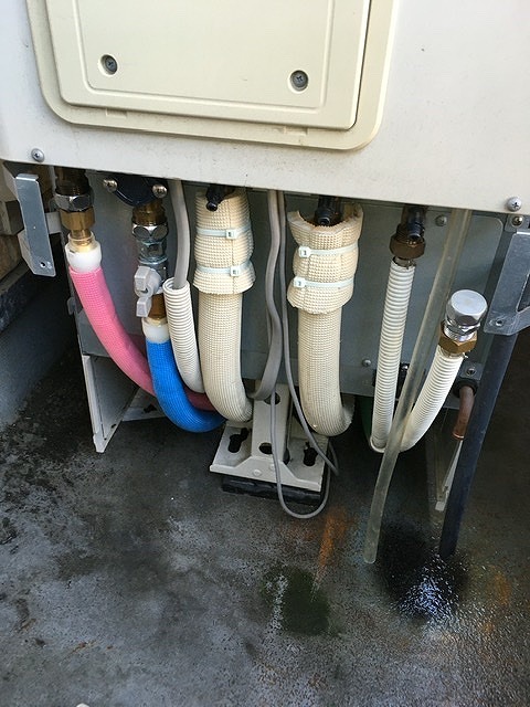 ダイキンエコキュート（型番不明）AB配管交換