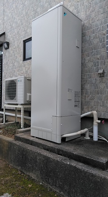 長府エコキュート 460Lからダイキンエコキュート 460Lへ入替え　富山県射水市