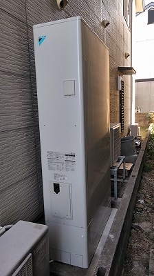 三菱エコキュート370Lからダイキンエコキュート フルオート薄型460Lへ入替え　石川県金沢市