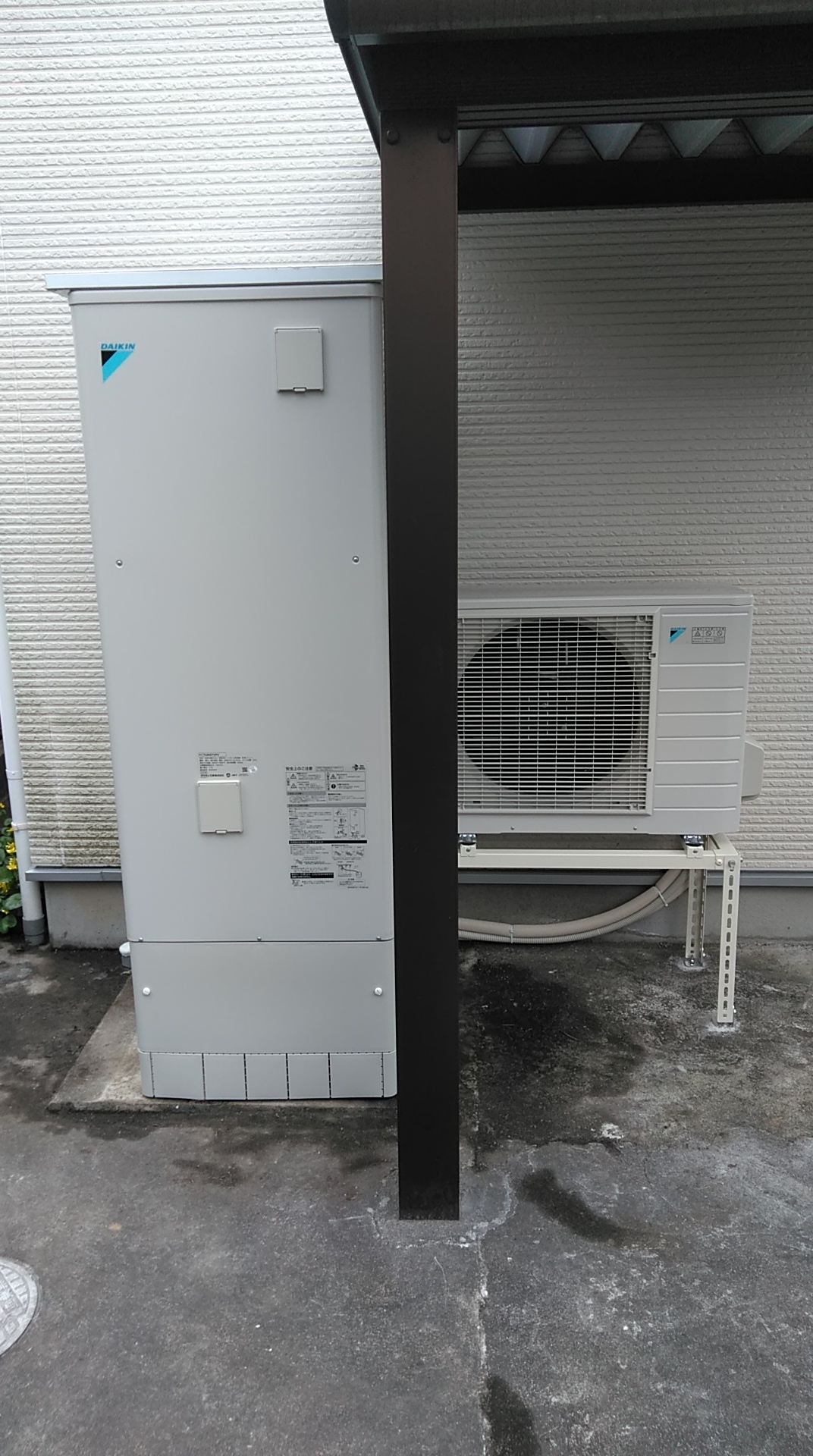 TOTO電気温水器 460Lからダイキンエコキュートフルオート370Lへ入替え 富山県富山市