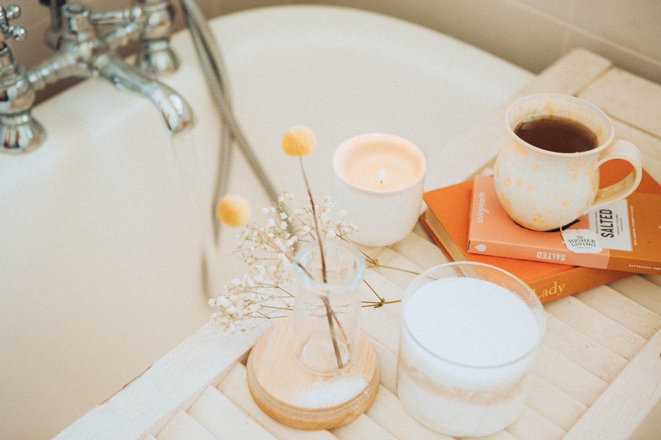 エコキュートに「F27」のエラーコードが出たら?原因と対処法、修理費用の相場を徹底解説します!